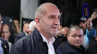 „Тренд“ при 80% паралелно преброяване: Радев с 45,9%, БСП под 3%