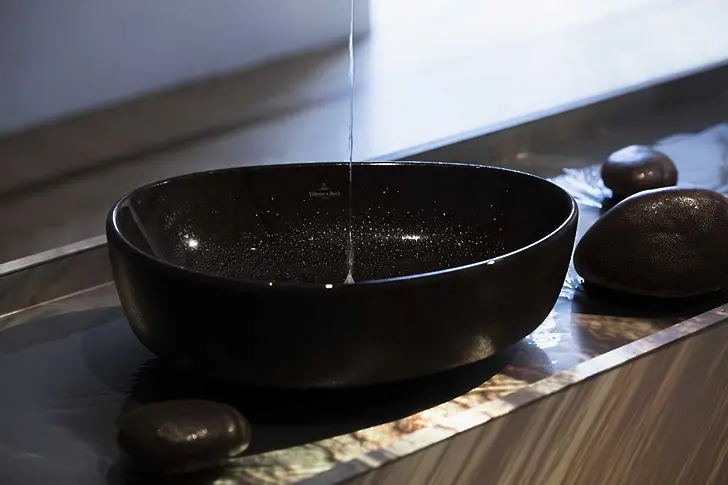 Дизайн отвъд формата:  Преосмисляне на преживяването в банята