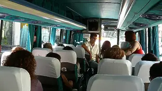 Евакуация на пътници: Автобус аварира в тунел „Троянови врата“