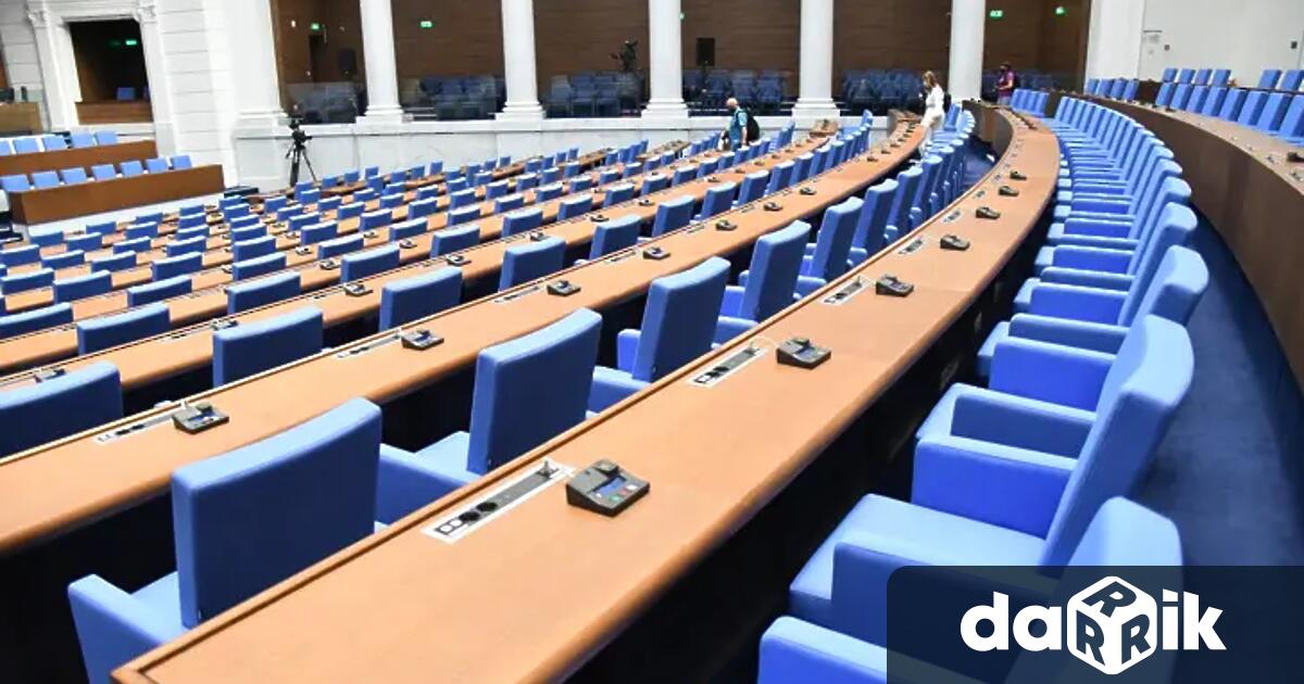 Резултатите според паралелното преброяване на агенция Маркет линкс при 100 Прогресивна