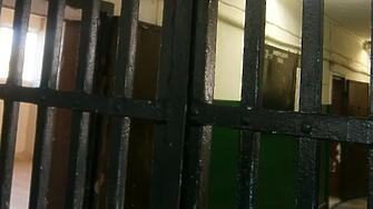 Ето колко обвиняеми и подсъдими ще могат да гласуват в секциите в арестите и затворите у нас