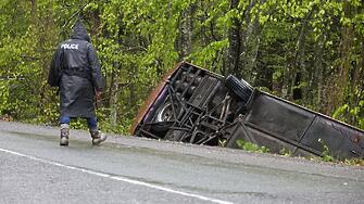 Транспортират украинските туристи от катастрофиралия автобус край Малко Търново към родината