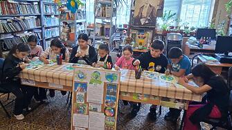 Зелени приказки и щафетно приключение: Библиотеката в Асеновци обедини Деня на Земята и Деня на книгата  