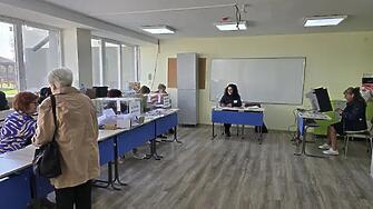 Сметната палата сезирала НАП заради възнаграждения на членове на СИК