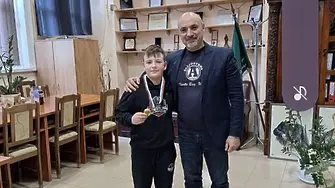 Генади Цветанов  завоюва златен медал от Държавното лично-отборно първенство по класическа борба за деца – I група