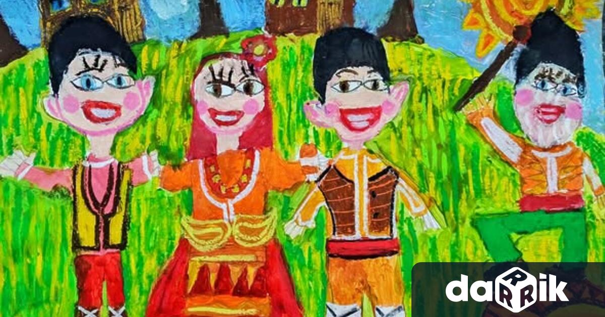 Рисунките им пренасят в колоритния свят на националните им костюми