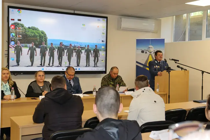 Над 300 гимназисти посетиха Деня на отворените врати във ВВВУ „Георги Бенковски“