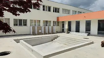 Ремонтът на ДГ „Единство, творчество, красота“ е във финална фаза