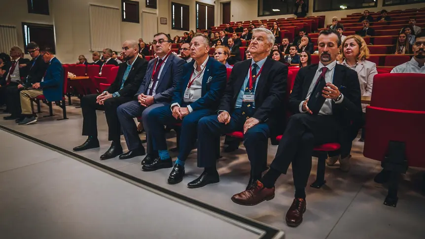 В МУ-Плевен се състоя официално откриване на Втората национална конференция на Българската асоциация по минимално инвазивна и роботизирана хирургия (БАМИРХ)