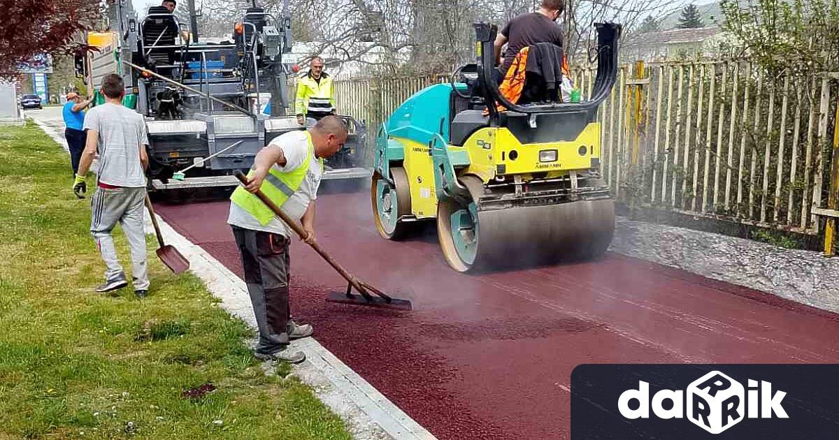Община Севлиево започна изглаждането на нова комбинирана еднопосочна велосипедна алея