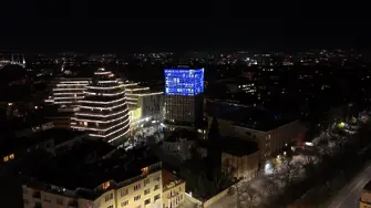 3D мапингът върху сградата на БНТ впечатли зрители и дигитални потребители