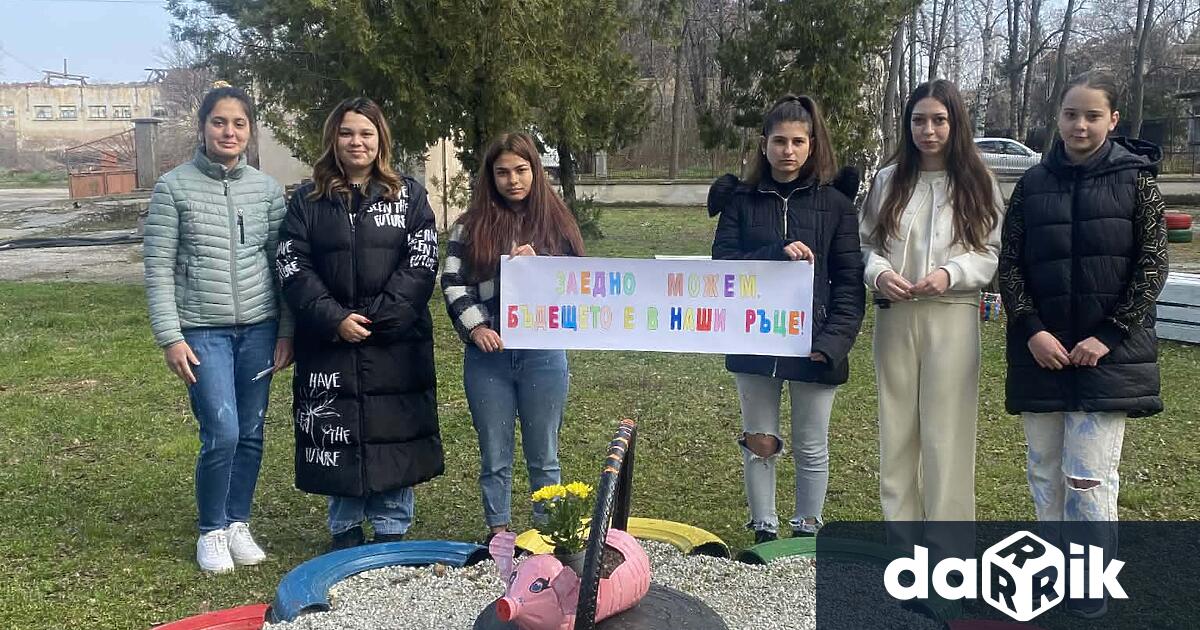В Професионалната гимназия по селско стопанство и транспорт ПГССТ Н