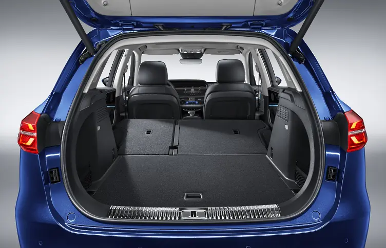 Китайският луксозен автомобилен бранд HONGQI - на една ръка разстояние в Авто Юнион