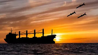 Руски дронове са ударили товарен кораб под чужд флаг в района на Одеса