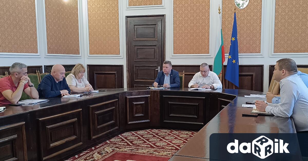 Отчет за напредъка по санирането на 16 те жилищни блока по