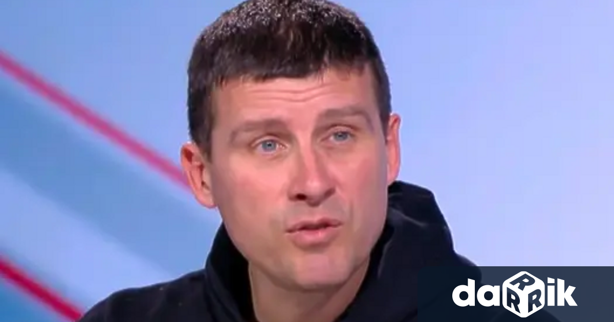 Бившият председател на парламентарната група на Величие Ивелин Михайлов се