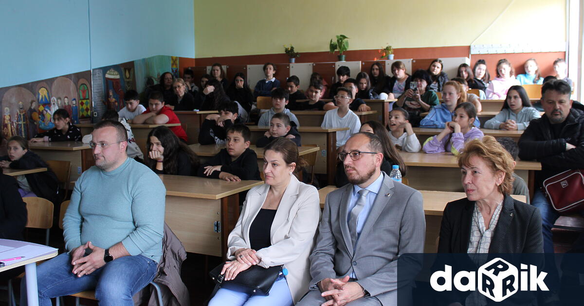 Вдъхновяваща среща за представяне на книгата си Плевен в XXI