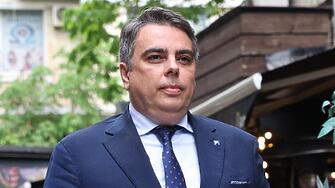 Асен Василев с първи думи след разделянето на ПП-ДБ на две парламентарни групи