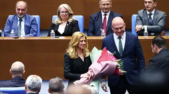 2:39 часа продължи първото заседание на 52-рото Народно събрание  