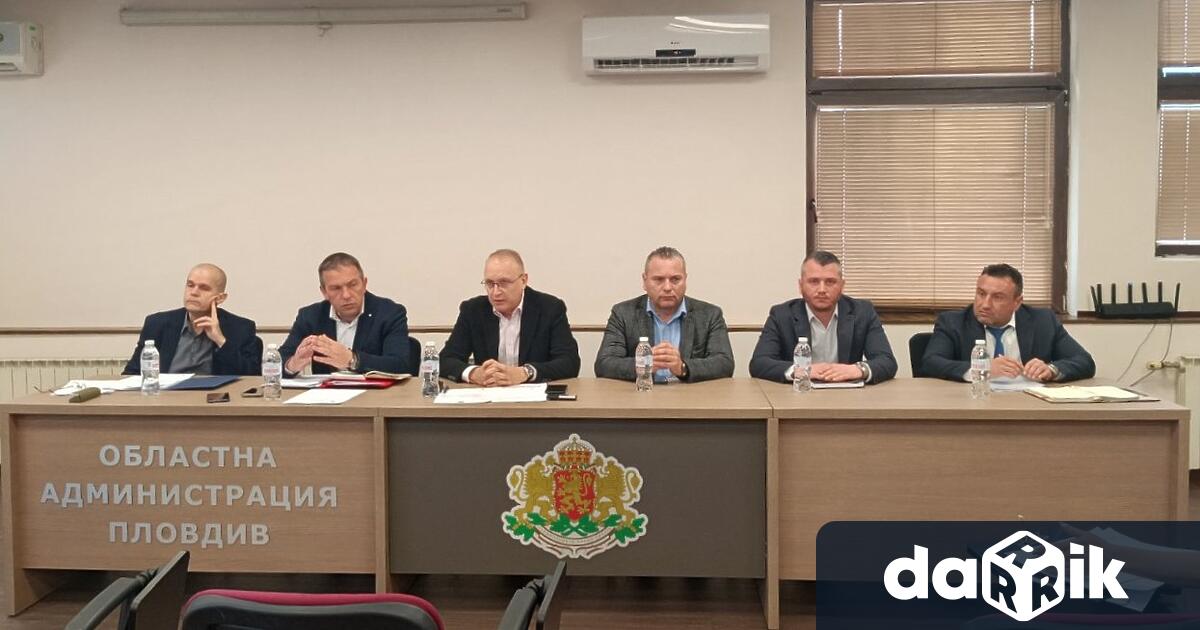 Кметовете на общини и населени места имат ключова роля в
