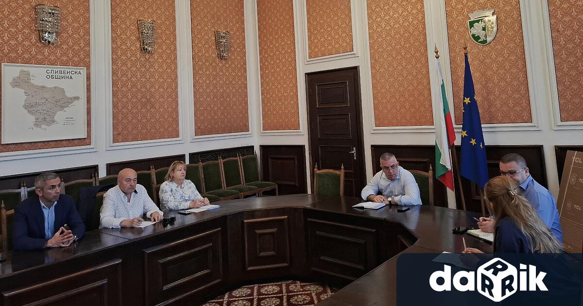 Кметът Стефан Радев е внесъл в Общинския съвет предложение Общината