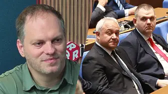 Владислав Апостолов: Пеевски беше до човека, който се очаква да го арестува - Иван Демерджиев!