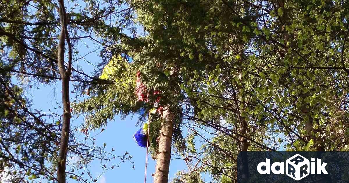 Парапланерист от София беше спасен след инцидент в планината Осогово