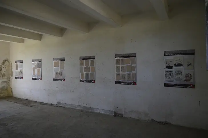 Вътрешният министър Емил Дечев отдаде почит на жертвите и репресираните, преминали през лагера „Белене“