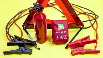 Гърция отлага изискванията за автомобилните аптечки