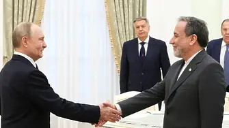 Абас Арагчи пристигна в Санкт Петербург за разговори с Путин