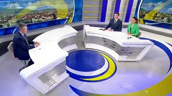 Янаки Стоилов поиска от БНТ да смени цветовете на сутрешния блок с по-български