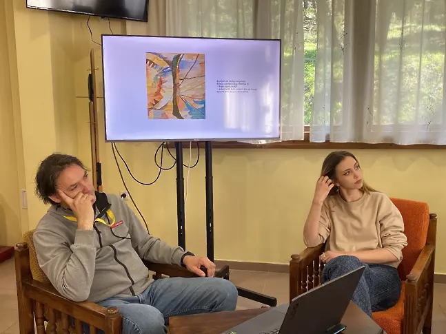 Проектът „По стъпките на майсторите“ в музей „Етър“ събира млади творци, традиции и съвременно изкуство