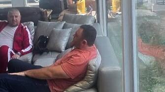 Семействата на Картофа и Светлозар Лазаров са разменяли коли