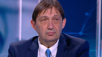 Иван Шишков: Кой и дали някой от служебната власт ще остане в редовната зависи само от Румен Радев