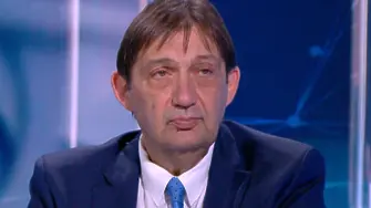Иван Шишков: Кой и дали някой от служебната власт ще остане в редовната зависи само от Румен Радев