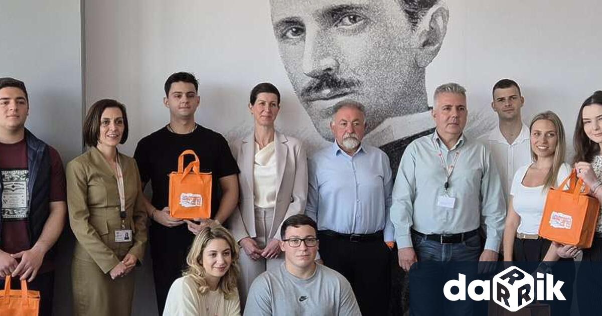 Електрохолд осигурява 7 стипендии на студенти в първото издание на