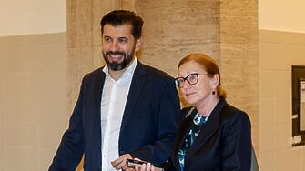 Съдът върна по 10 хил. лв. на Кирил Петков и Божидар Божанов, прекрати делото