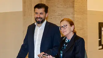 Съдът върна по 10 хил. лв. на Кирил Петков и Божидар Божанов, прекрати делото