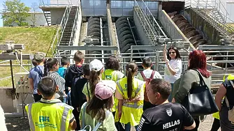 ПСОВ с. Божурица привлича ученици и студенти в поредица от образователни посещения