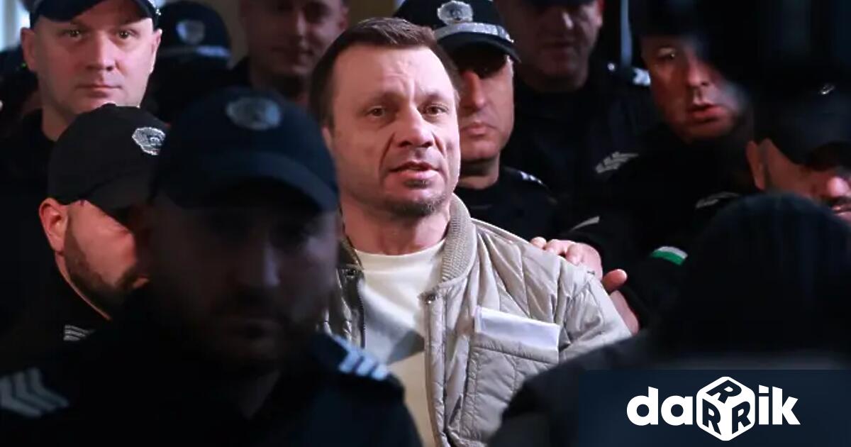 Софийският районен съд освободи под парична гаранция д р Станимир Хасърджиев