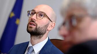 Клисурски: Фискалният резерв е 6,8 млрд. евро, пари в държавата има