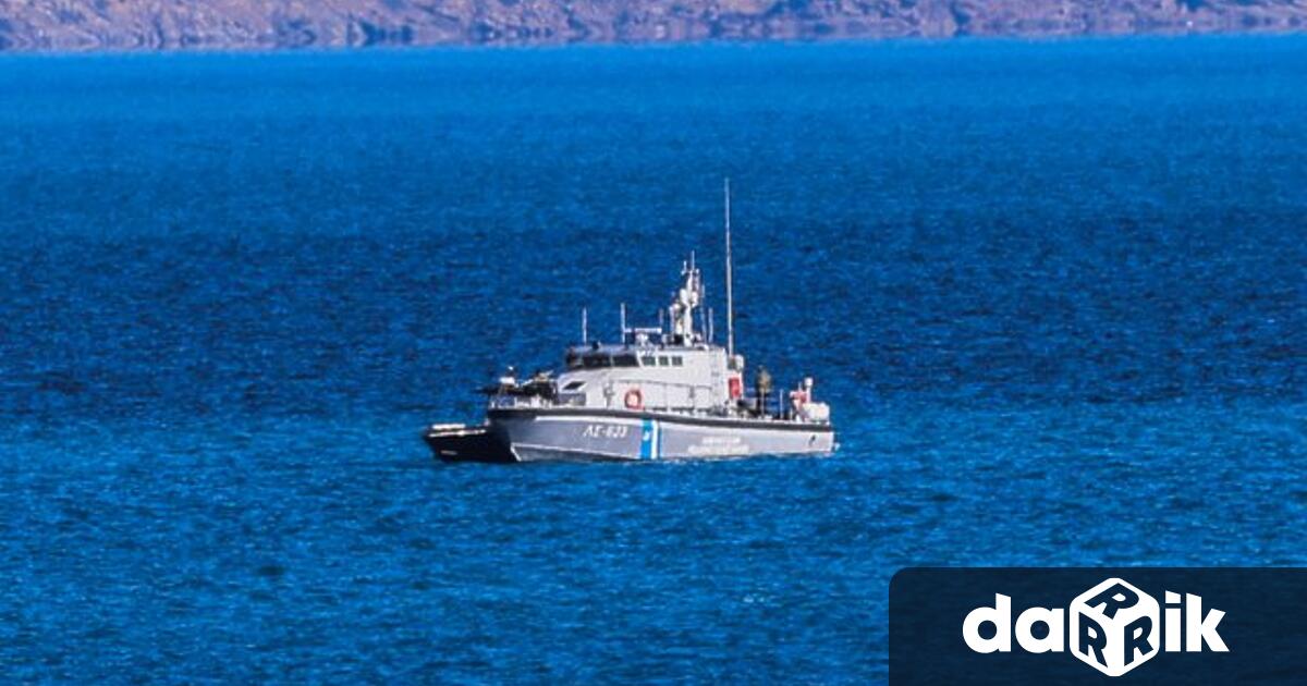 Товарен кораб е потънал в ранните часове днес в Егейско