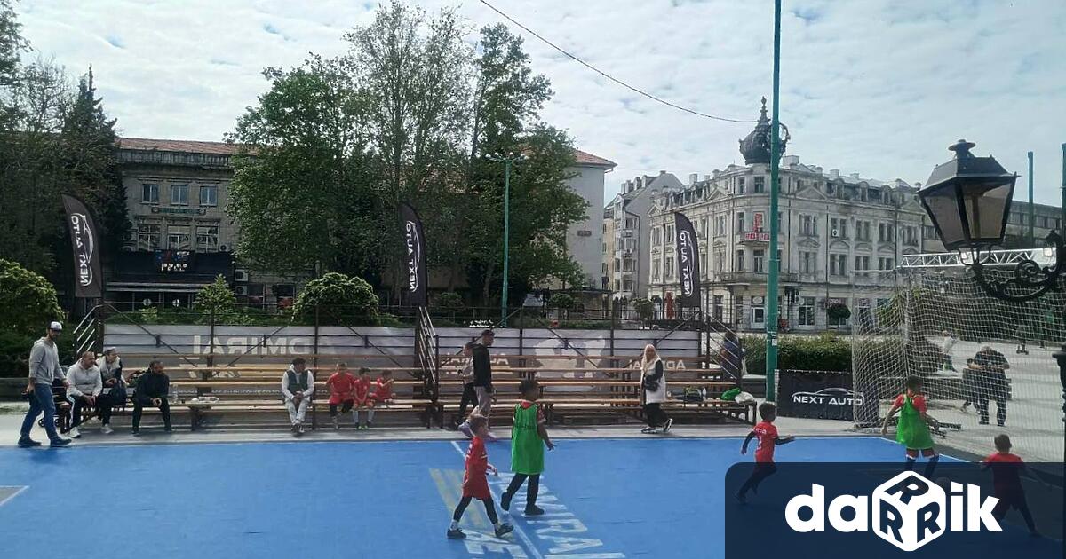 Спортната надпревара се проведена 2 и 3 май на площад