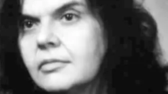 Напусна ни плевенската поетеса Елена Вълкова