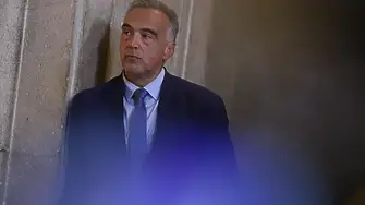 Антон Кутев в парламента: Тук сме, за да променим България