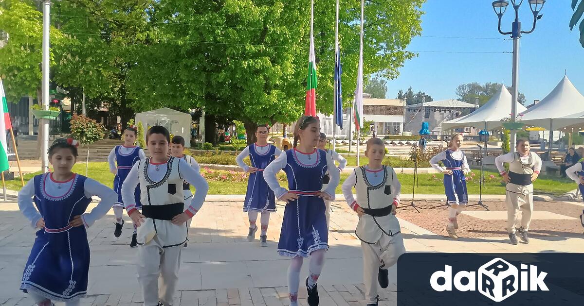За 35 та поредна година в съвременната ни история Мездра отбеляза