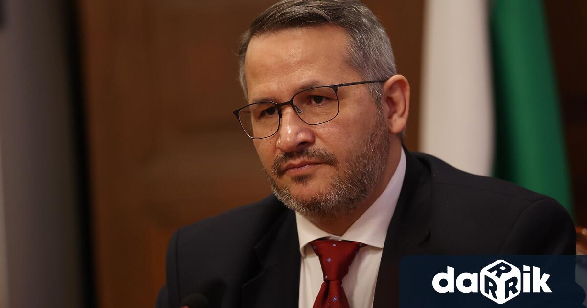 Служебният министърна земеделието и храните Иван Христанов входира осем нови