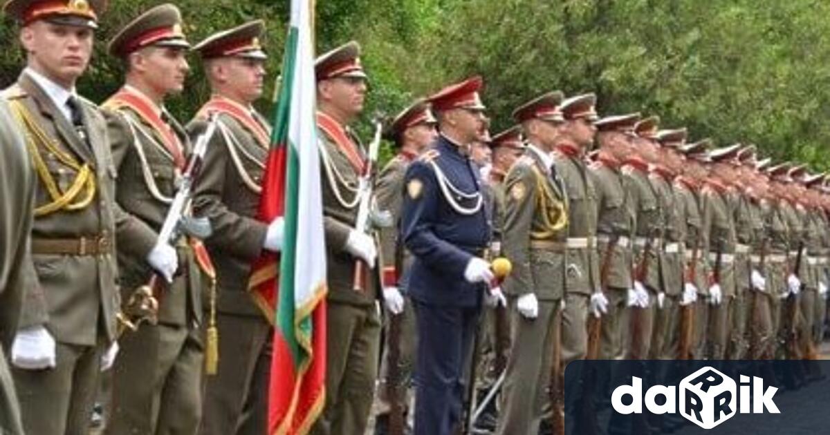 На 16 май в град Севлиево на площад Свобода където