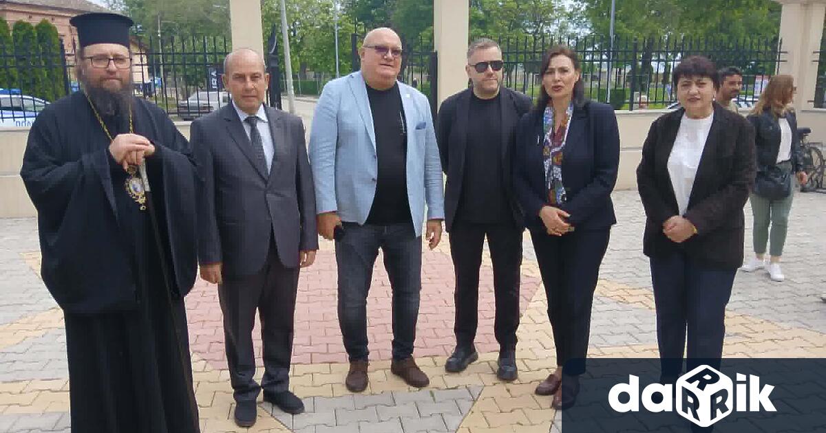 Кметът на община Видин д р Цветан Ценков и неговият заместник