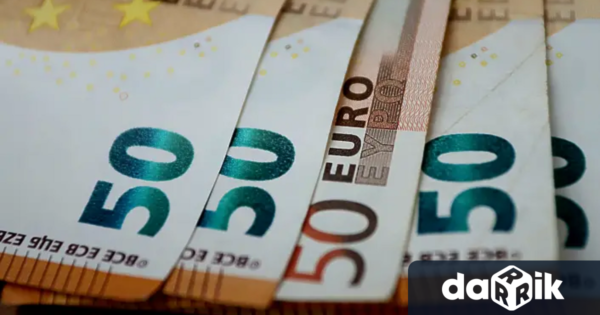 Фалшива банкнота от 50 евро е била въведена в обращение